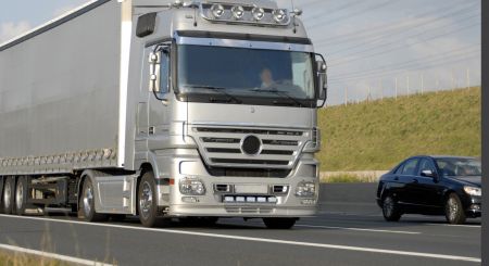 Weniger LKW in den Innenstädten (© Eisenhans - Fotolia.com)